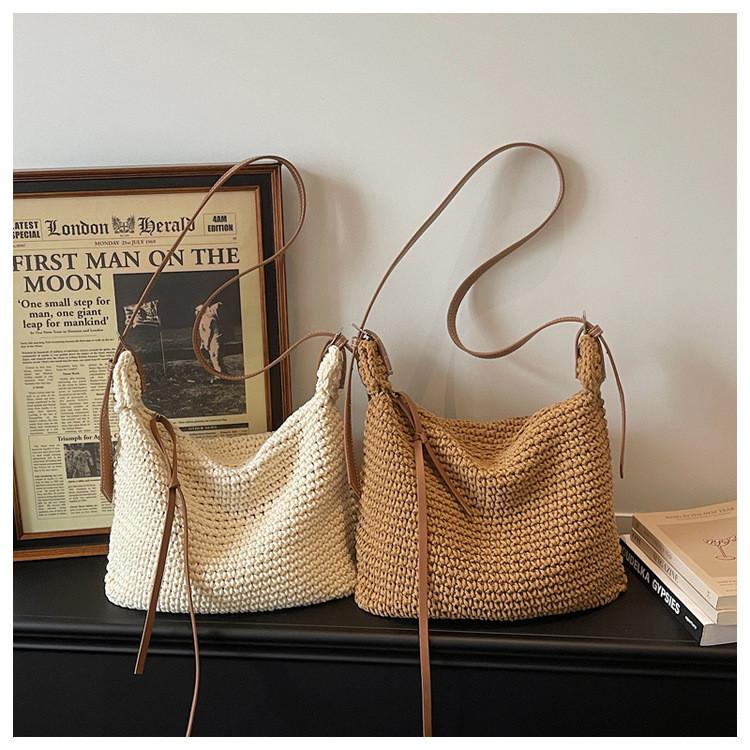 IELGY Lazy Style Knitted Bag Fashion One-Shoulder Large-Capacity Cross-Body Buck
