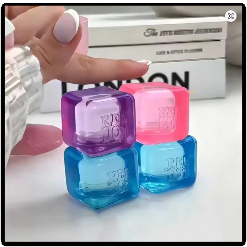 Needoh Teenie Nice Ледяные Кубики Игрушки-Антистресс Мини Набор из 4 Штук Медленно Возвращающиеся Сквиши Игрушки Снятие Стресса Игрушка-Антистресс для Подарков на Вечеринку