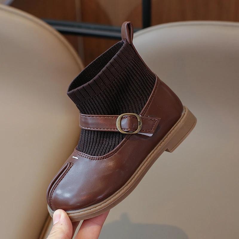 2024 New Girls Flat Heel Low with Foot Covering Non Slip Soft Bottom Winter Microfiber Leather Casual Boots boys shoes