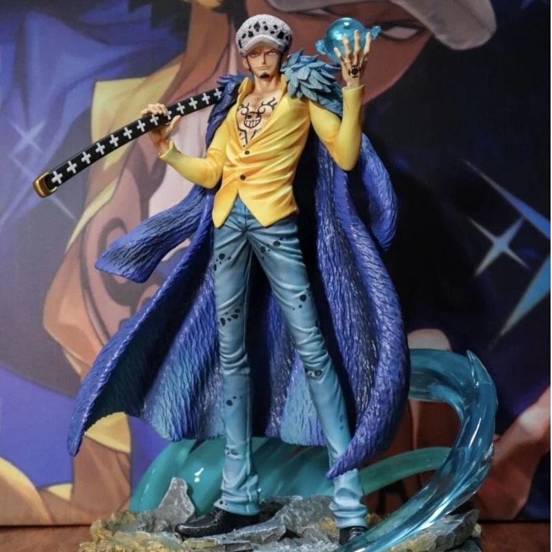 27cm One Piece Trafalgar D. Water Law Anime Model Ornament Action Figures Trendy Toy Desktop Decoration Collection Static Statue