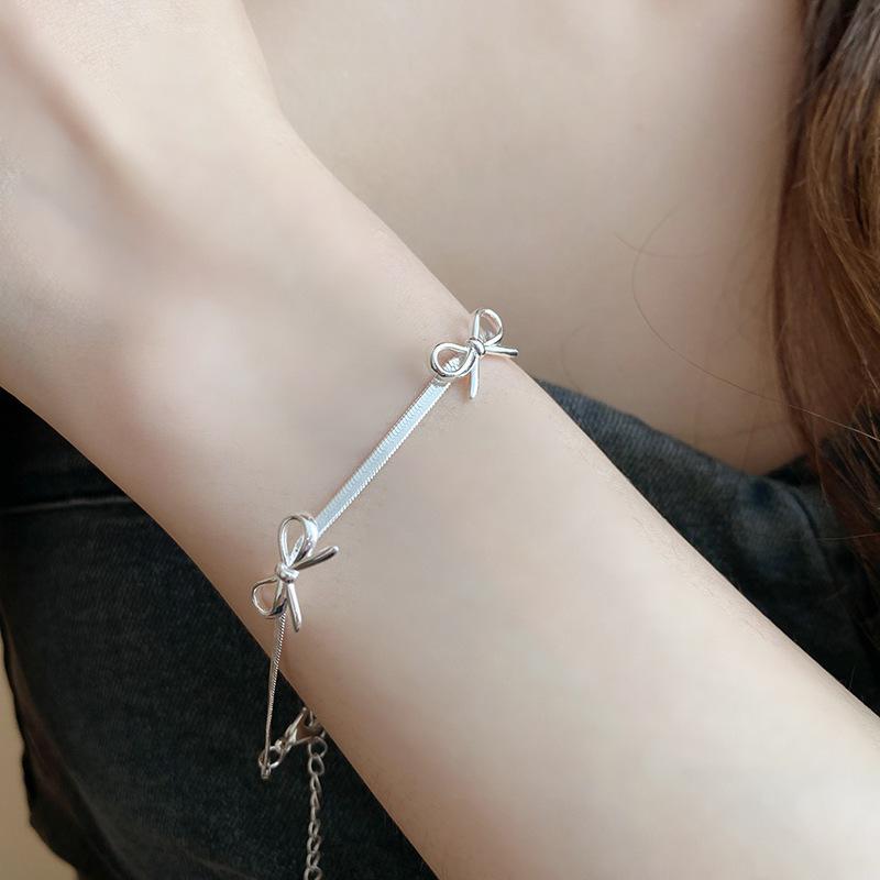 Gravel Simple Flower Crystal Square Bracelet Korean High-end Bracelet Niche Versatile Jewelry Women