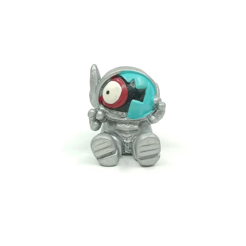 Original Zomlings ULTRA Rare GOLD Silver Superzings Styles PVC Action Figures Limited Collection Spanish Toy Boys Birthday Gift