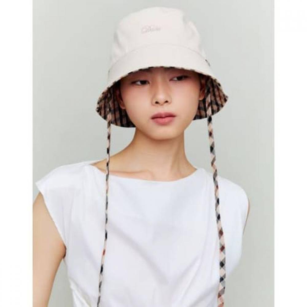 Daks Unisex Check Strap Reversible Bucket Hat Dche6f412iv