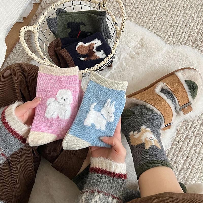 Spring and Autumn Cotton Wool Puppy Cartoon Socks Cute Style Plush Academy Style Color Blocked Stacking Socks