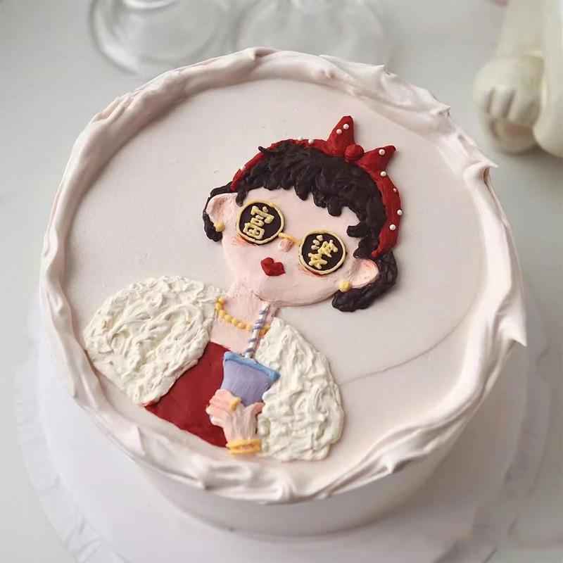 Украшение торта ко Дню матери: Милые елочные игрушки «Мама и лучшая подруга» - Утка-звезда интернета, подключаемая к розетке.