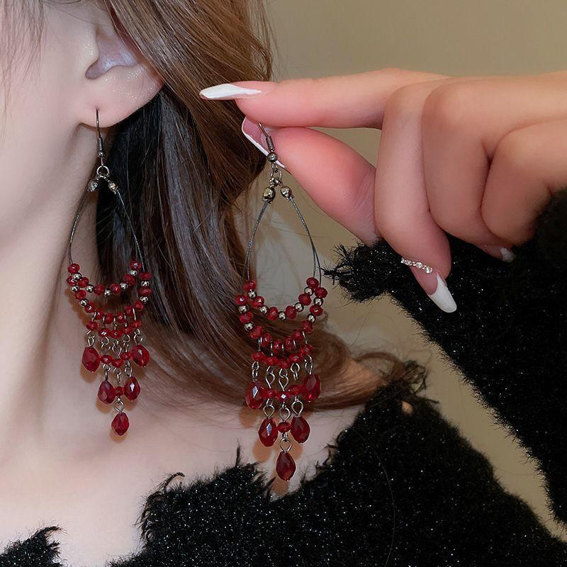 Серебряная игла Анкара красные серьги-гвоздики с сердцем, модный темперамент, новые серьги, легкая роскошь, высокий стиль, осень и зима