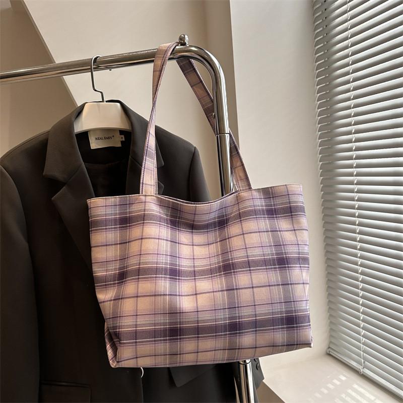 Stylish And Trendy Korean Autumn Tote Bag With Large Capacity For Everyday Use