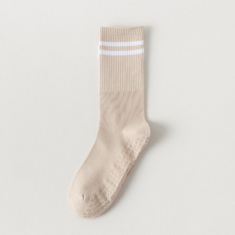 New Cotton Breathable Mid Calf Yoga Pilates Socks Silicone Non-slip Fitness Socks Indoor Dance Gymnastic Training Floor Socks