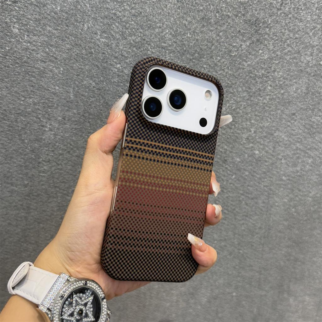 Безрамочный чехол из поликарбоната с текстурой под карбон для iPhone 17 Air 16 Plus 15 14 13 12 17 Pro Max, с поддержкой MagSafe и беспроводной зарядки