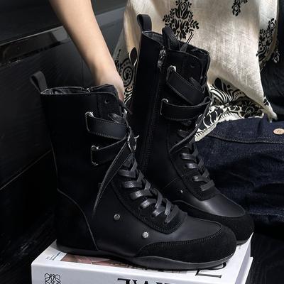 Европейские крутые красивые боксерки женские 2025 новые круглый носок плоская подошва высокий верх немецкие тренировочные туфли универсальные повседневные короткие ботинки ботинки Мартин