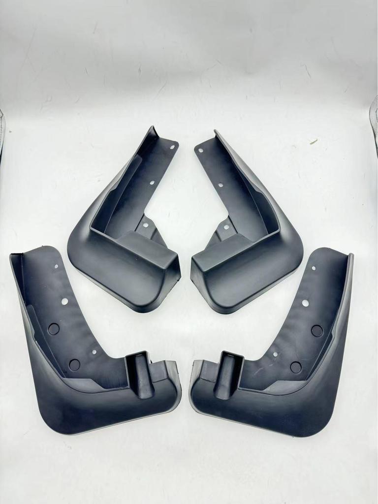 Комплект для модификации брызговиков Nissan Pathfinder