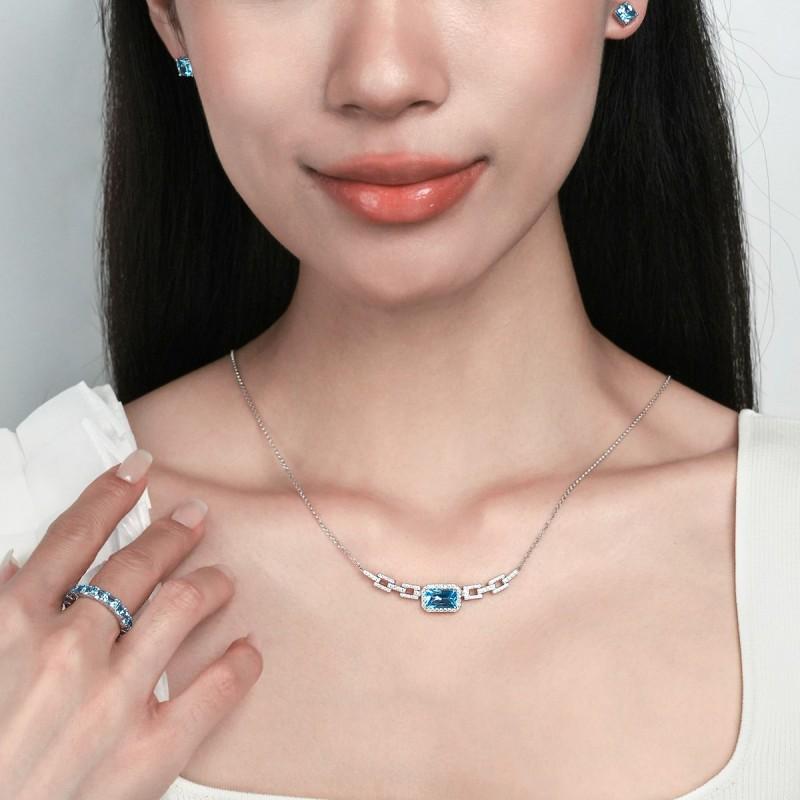 APM Monaco Small rectangular blue pendant adjustable necklace for women AC7376XCB