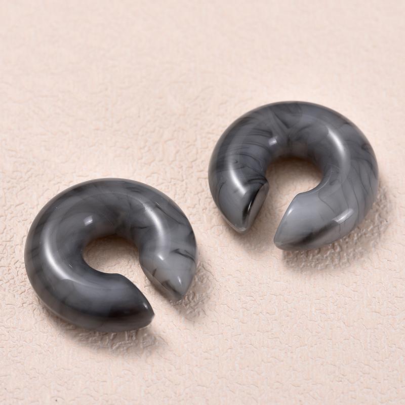 1 Pair Simple Smooth Circle Round Ear Clip On Earrings For Women C Shape Resin Without Piercing Fake Cartilage Ear Cuff Zircon