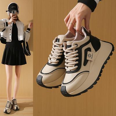 Маленькие белые туфли женские высокие весенние новые корейская версия ins студентка повседневные спортивные универсальные кеды