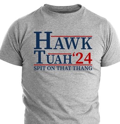 Смешная футболка Hawk Tuah 2024 Плюнь на эту штуку Юмор Вирусный Мем Футболка