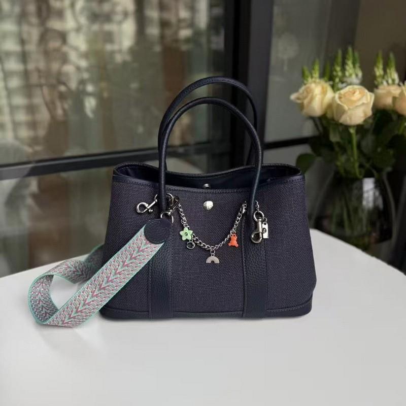 2026 Vintage Canvas Tote Bag With Leather Trim Medium Size Shoulder Handbag Daily Commute