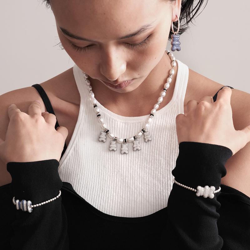 APM Monaco [Romantic Confession] Double-sided sparkling design 925 silver synthetic cubic zirconia bracelet women's silver Silver S Endless Love