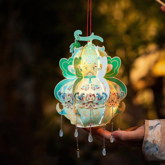 Handcrafted Calabash Lantern Handheld Chinese New Year DIY Luminous Flower Light for Mid-Autumn Festival Hanfu Cosplay Wedding Decor
