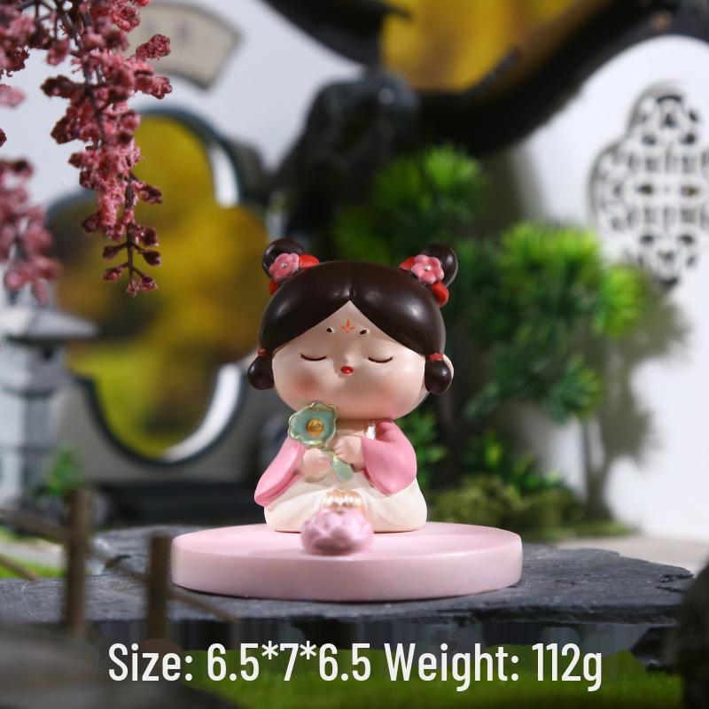 Креативный держатель для телефона в стиле династии Тан: Изысканный орнамент из смолы