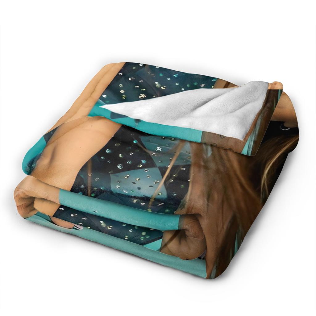 L-Lolas I-Indigos Spanish Singer Blanket Soft Print Plush Throw Blanket For Couch Bed Decorative Flannel Bedspread Bed Cover