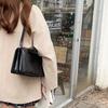 Винтажная женская сумка через плечо из искусственной кожи Маленькие сумочки Однотонная квадратная сумка под мышку для женщин Модная простая женская сумка-клатч Кошельки