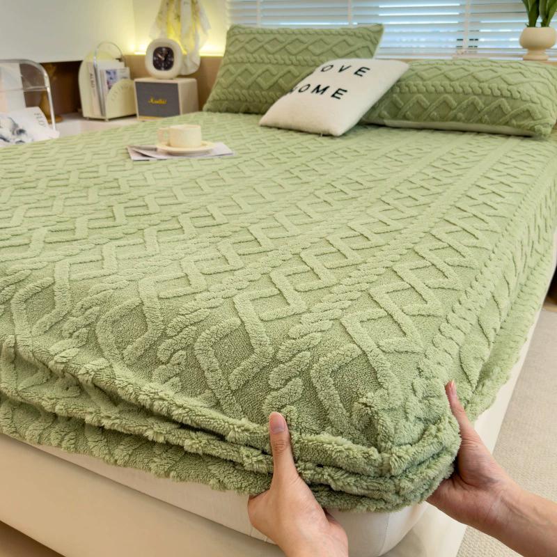 Жаккардовый Зимний Толстый Теплый Коралловый Плюшевый Наматрасник Высокая Эластичность Нескользящий Дышащий Подходит для Спальни Мягкая Простыня