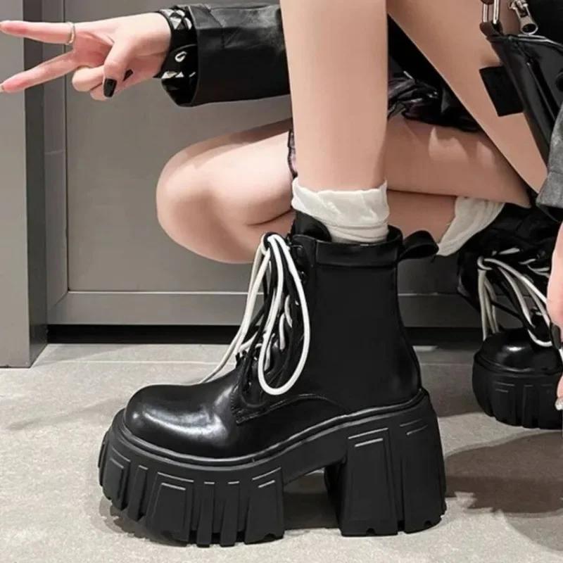 Модные осенние женские высокие ботильоны на платформе, зимние толстые подошвы, мотоциклетные ботинки, каблук 9,5 см, толстые металлические короткие кожаные кроссовки для женщин