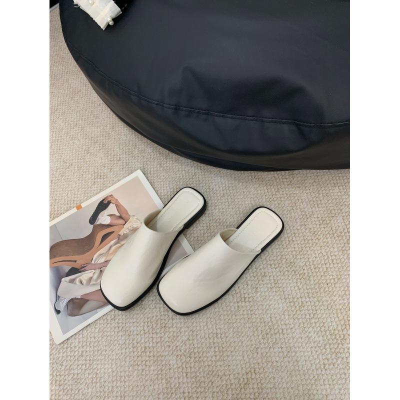 Весной и осенью 2025 года новая ретро британская сумка с плоским дном, головка и полушлепанцы, женская обувь, версия для ношения, обувь Мюли