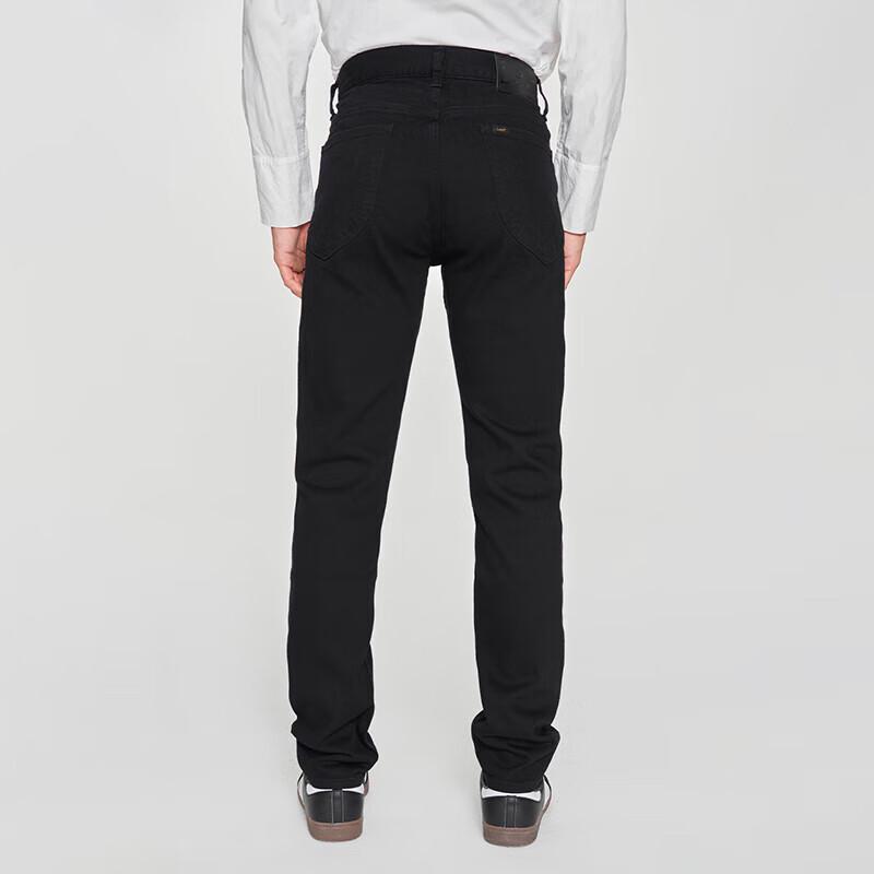 Мужские джинсы Lee 709 зауженного кроя черного цвета