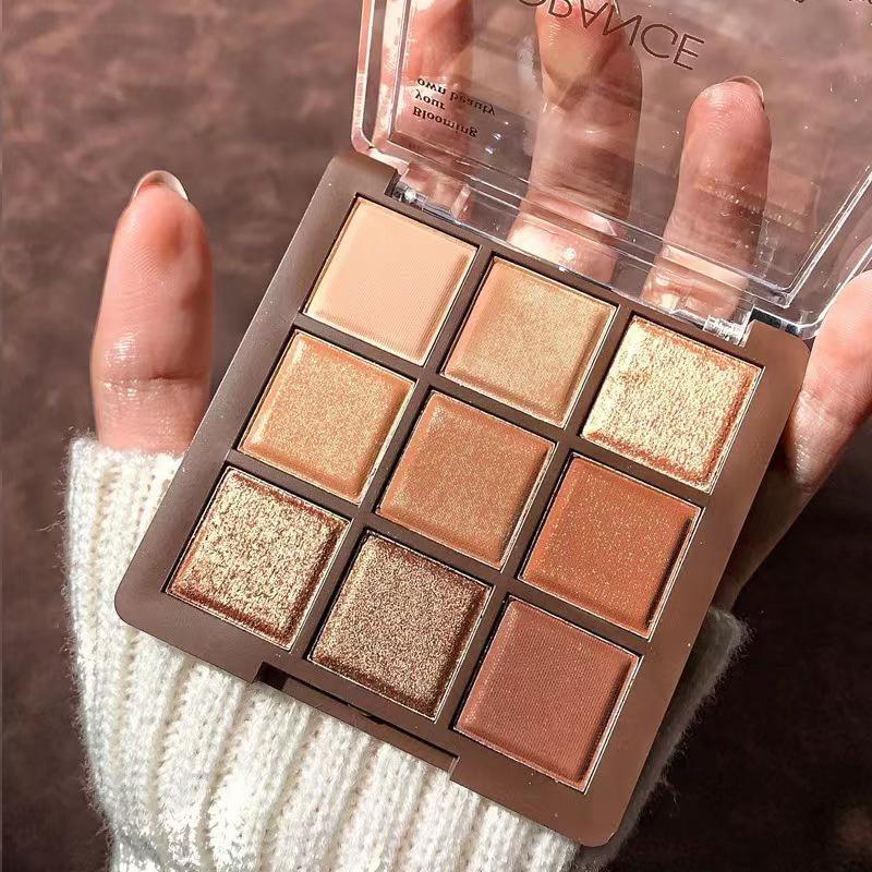 Шоколадная девятицветная водостойкая палитра теней для век, натуральный трехмерный спящий шелкопряд, контурный лоток для теней для век, матовый жемчуг, стойкий макияж