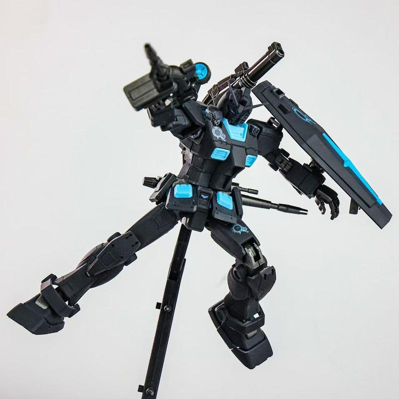 Базовая ограниченная серия HG 1/144 Rx-78-2 Материал вторичной переработки Неоновый синий Модель с защелками Фигурки Действия Настольное украшение Модные игрушки