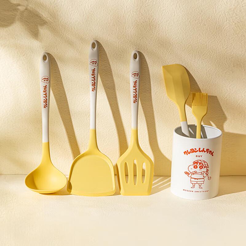 Crayon Shin-chan Collaboration Silicone Spatula