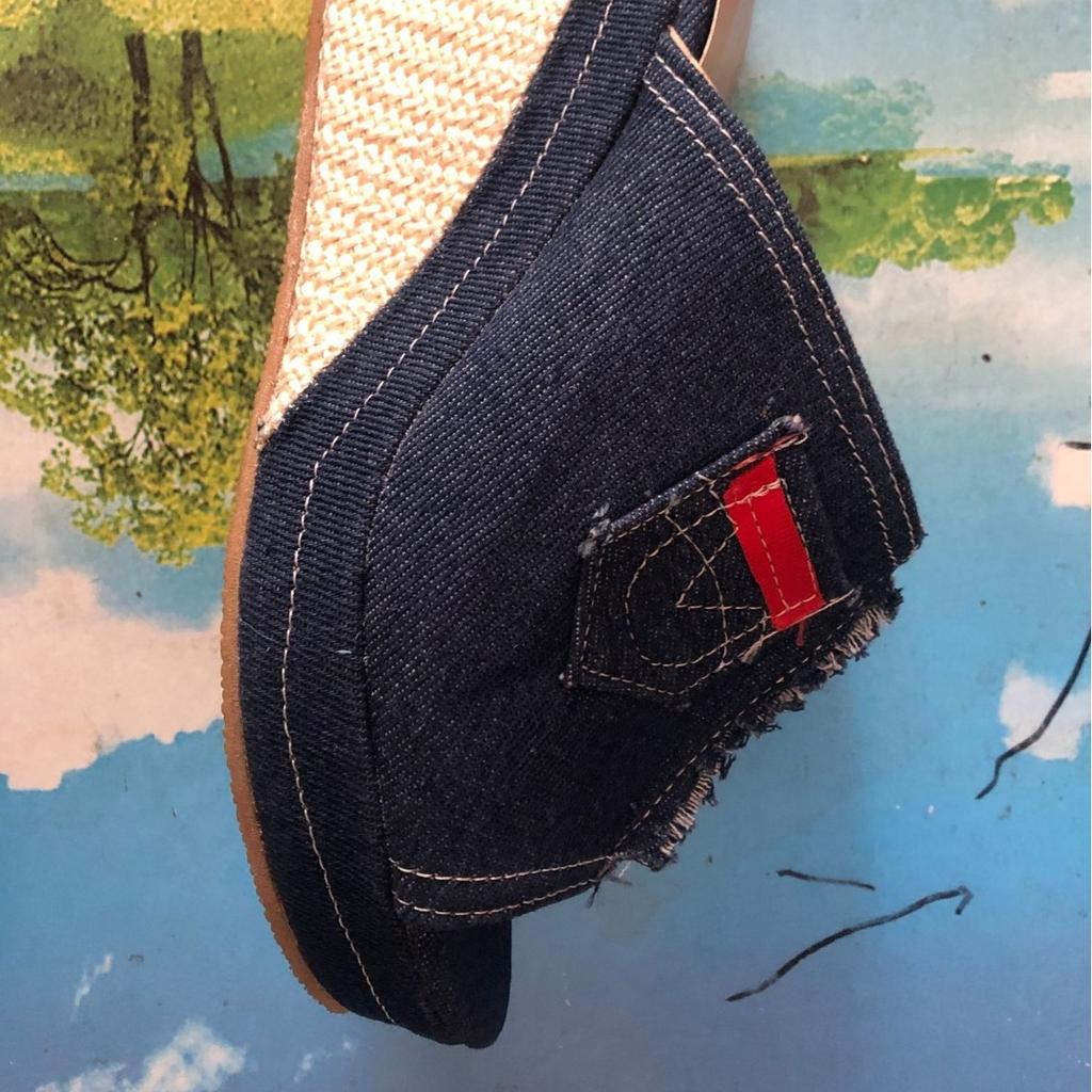 Тапочки женские джинсовые женские босоножки на танкетке в одну линию