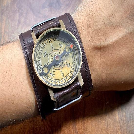 Кожаный ремешок Стимпанк Наручные часы Латунь и кожа Браслет-компас, Идеально для приключений, Памятный подарок, Подарок для приключений, Подарок для кемпинга.
