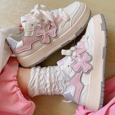 Студенческая платформа дизайн борд обувь женская ins модная обувь весна 2024 новая ниша повседневная универсальная маленькая белая обувь