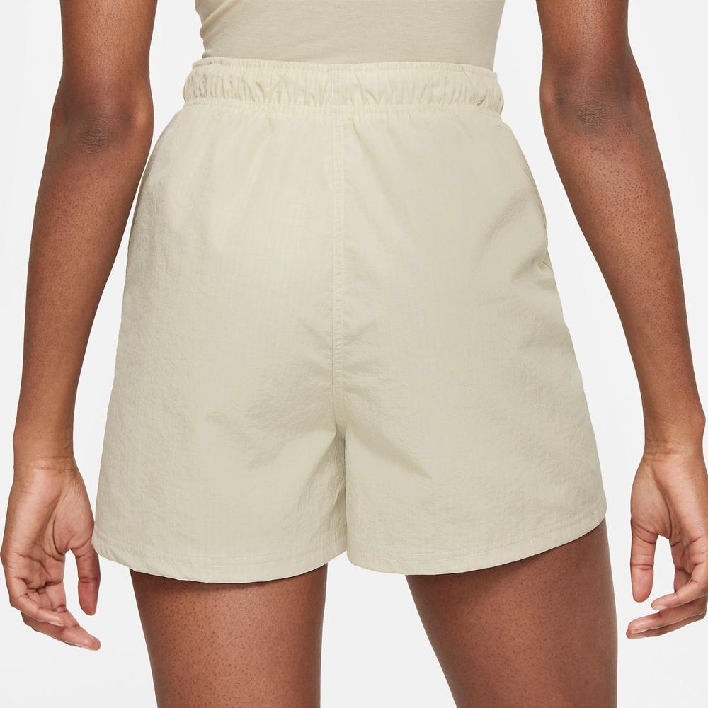 Nike Спортивные шорты с логотипом Swoosh Pattern Drawstring Solid Regular Shorts Women Shorts Khaki DD5593-206