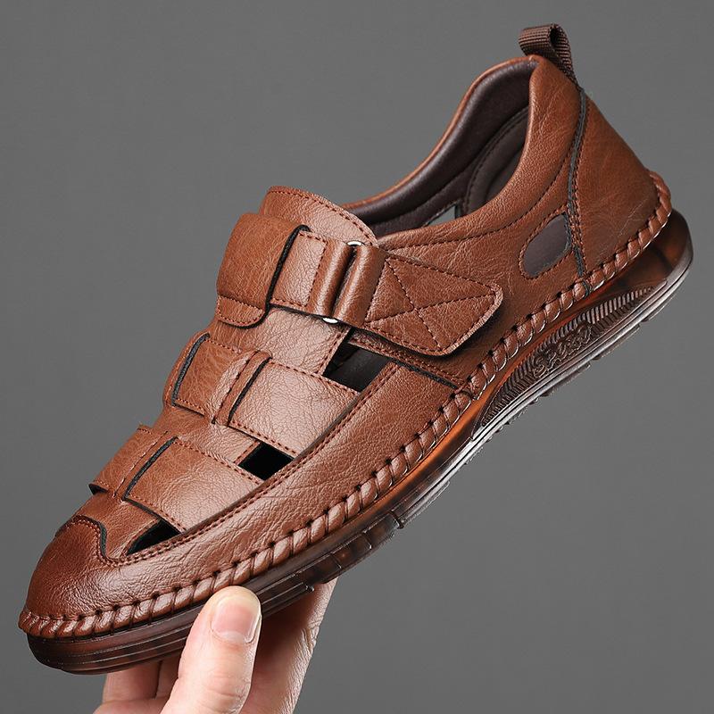 Кожаные сандалии Baotou 2025 лето новая мягкая кожа дышащие туфли с полыми отверстиями мужские подошва из говяжьей кожи мягкая подошва обувь для папы среднего возраста