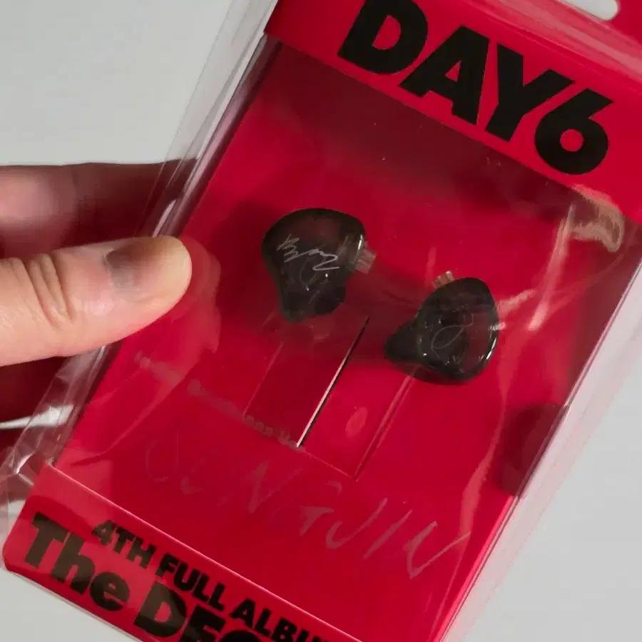 DAY6 The Decade In-ear Sungjin