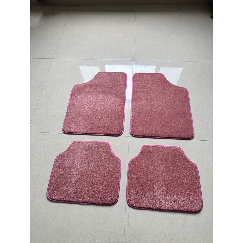 Suede Car Foot Mat Universal Floor Mat Surrounded by Protective Pad Carpet Car Foot Mat Wear-Resistant Non-Slip Mat Flame Retardant Mat