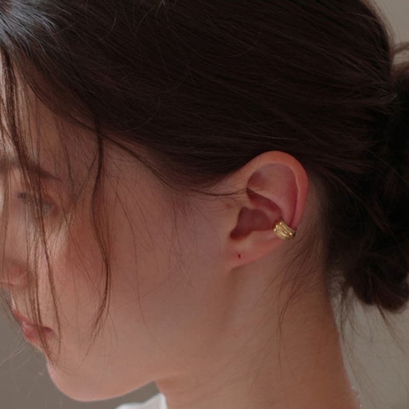 clemence jewelry Solid Lace Earcuff