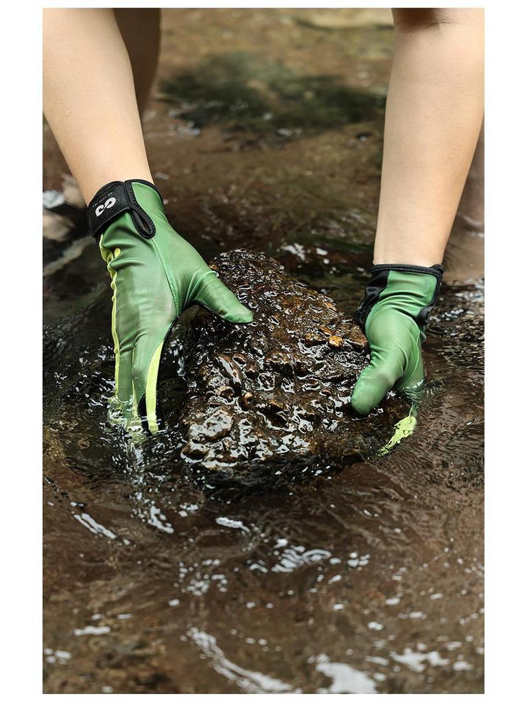 Men's Anti-UV Summer Waterproof Gloves: Non-Slip, Wear-Resistant for Surfing, Fishing, and Diving