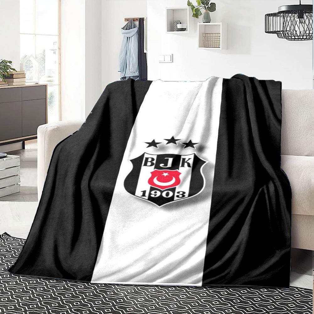 Beşiktaş Logo Print Flannel Blanket High Quality Warm Comfortable Cover for All Seasons Perfect for Gifts Home Decor