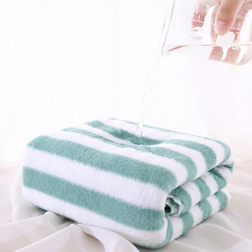 Two Piece Absorbent Coral Fleece Bath Towel Set Absorbs Water Towel Set Quick Dry Bath Fluffy Microfiber Towel for Household