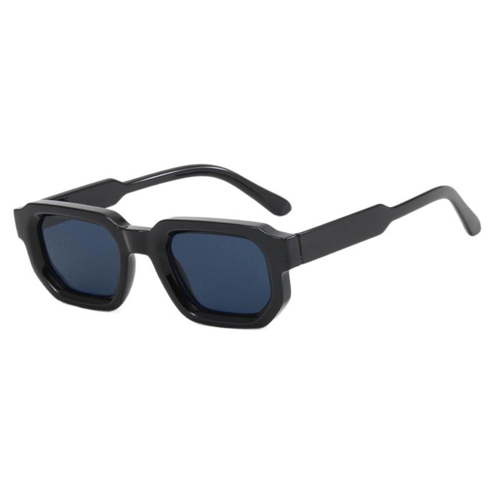 Small Frame Women Sun Glasses UV400 Retro Eyewear Personalized Square Sunglasses Travel