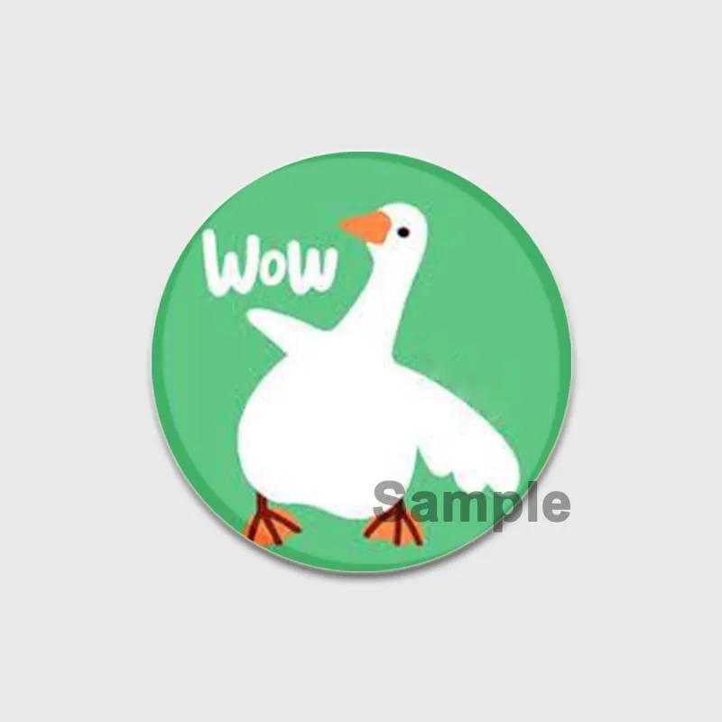 32/44/58mm Cartoon Honk White Goose Brooches Pins Cute Animal Duck Round Badges Clothes Lapel Pin Fashion Jewelry Gift Accessory