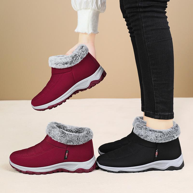 Cotton Shoes Women's New Winter Warm and Comfortable Mother Shoes One Pedal Elderly Shoes Piled Thickened Snow Boots
