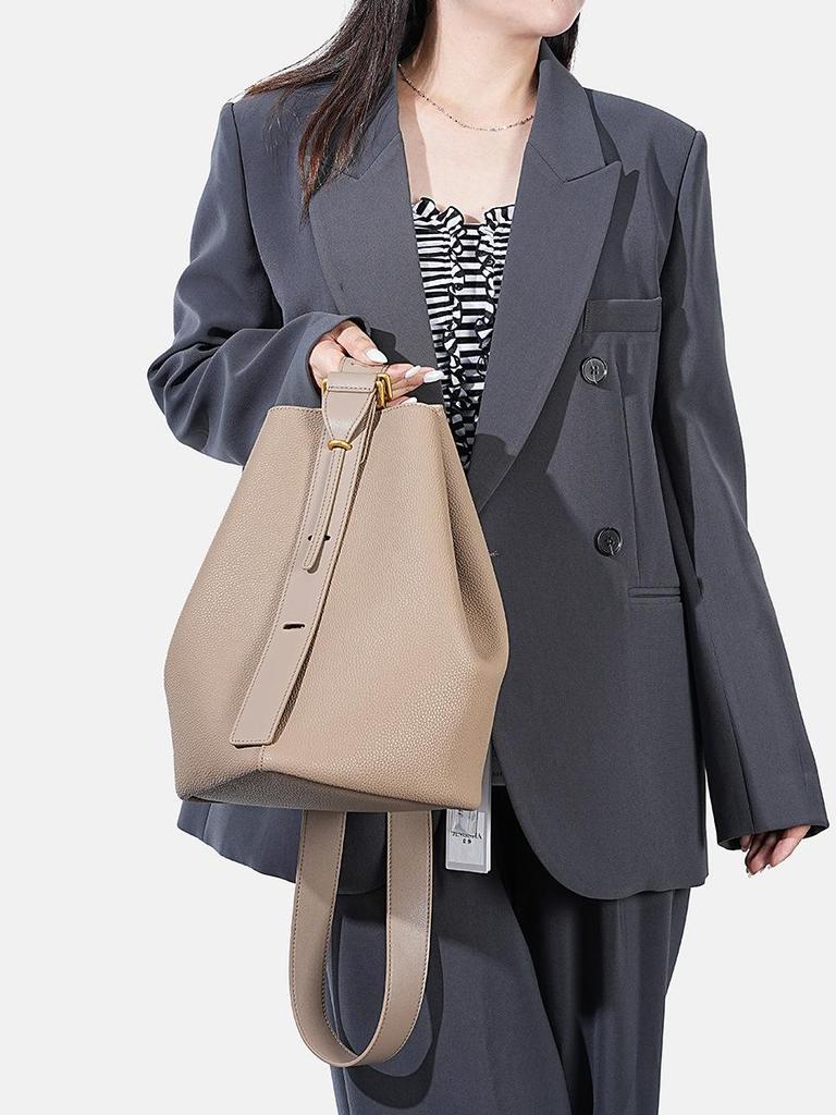 Women's Genuine Leather Bucket Bag - Stylish, Large Capacity, Versatile Handbag