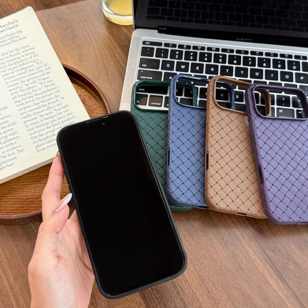 Applicable to Apple 11promax mobile phone case silicone woven pattern iPhone11/11/11 ultra-thin breathable case