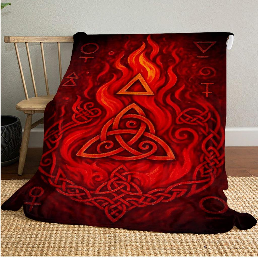 Celtic Triangle Throw Soft Comfortable All Seasons Blanket Perfect Gift Couch Office Nap Outdoor Travel Blanket