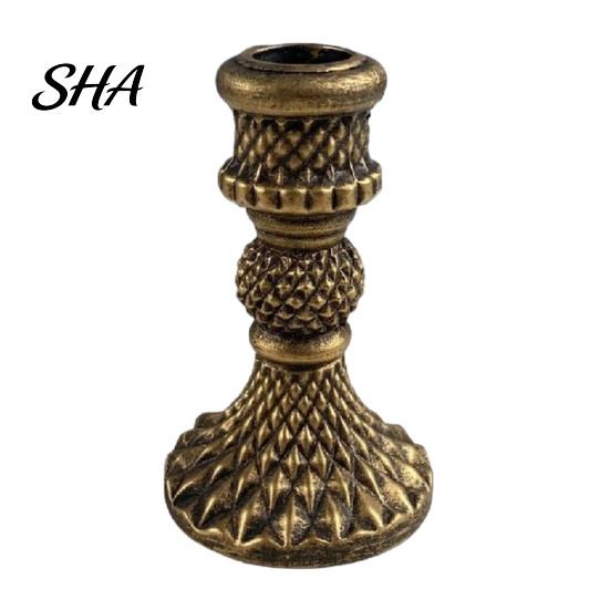 Vintage Relief Texture Candle Holder Taper Holder, Nostalgic Resin Candlestick Decorative French Style Stand for Wedding Party Dinning Table